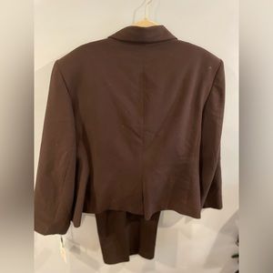 Brown women’s pant suit